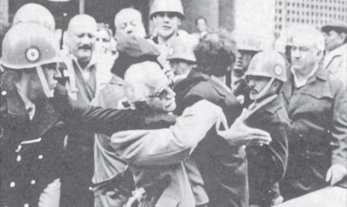 Nuevo grupo de Víctimas de la Dictadura cobra indemnización el día de hoy