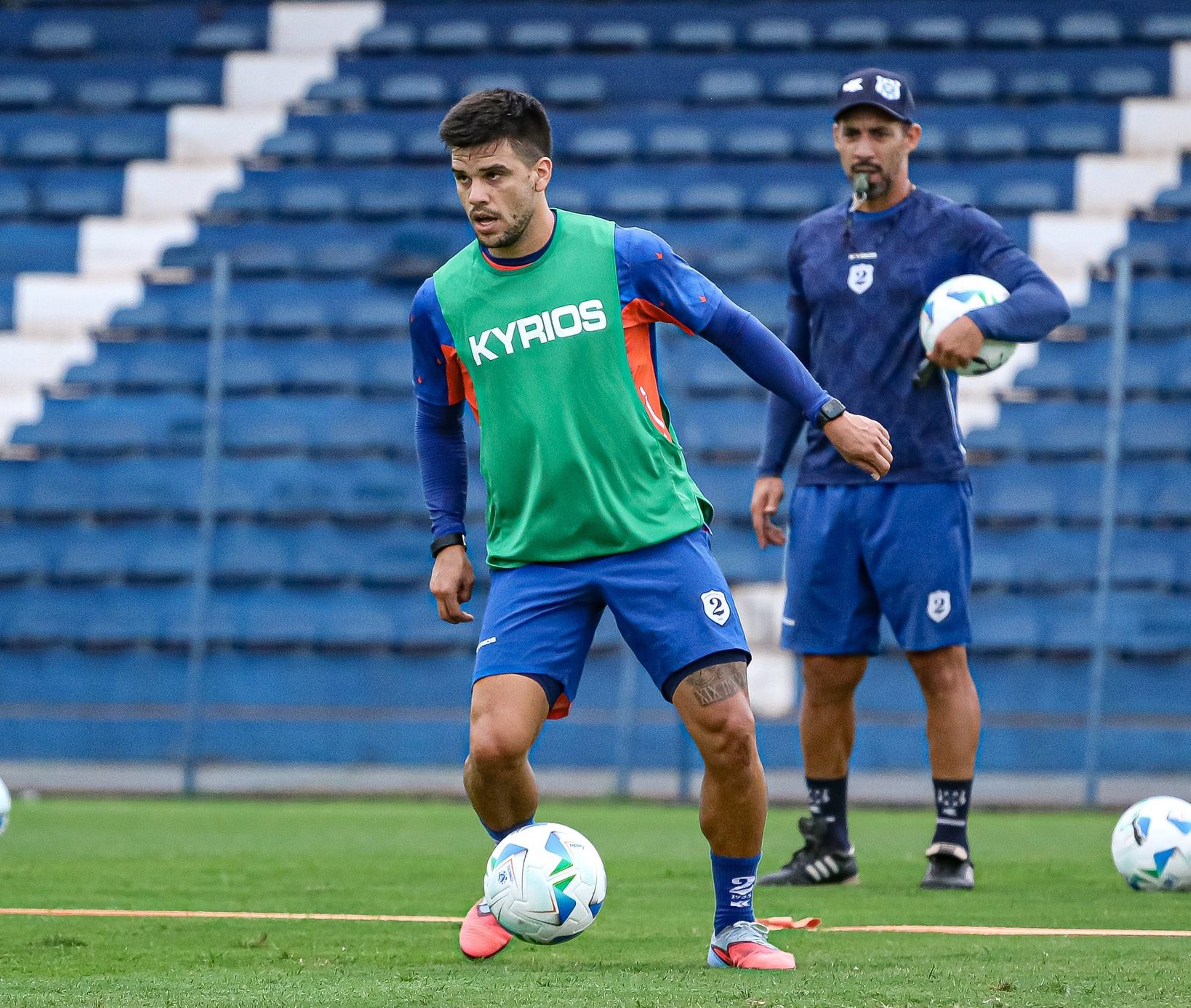 El 2 de Mayo prepara su debut histórico en la Copa Libertadores
    
    <div class=