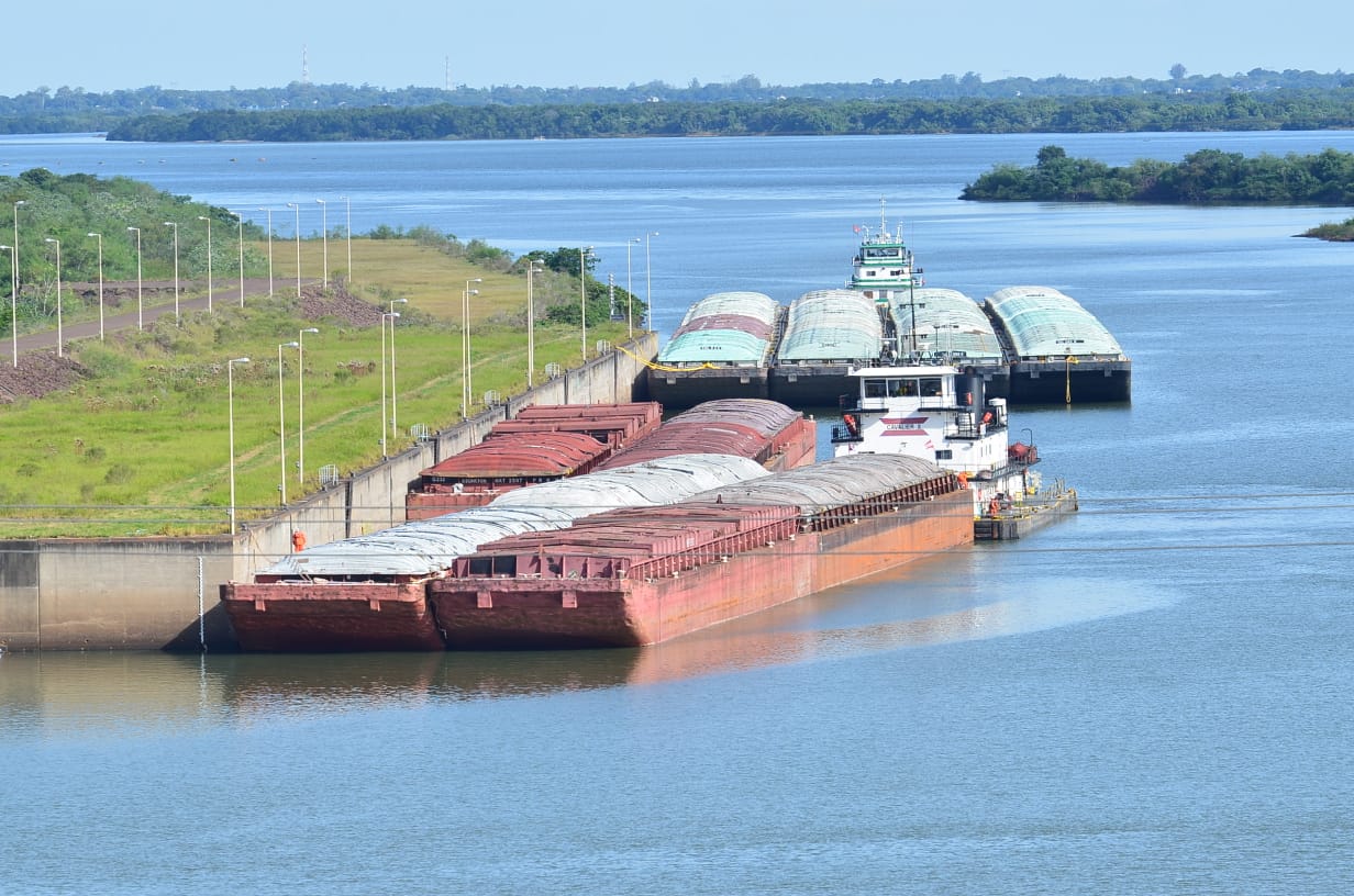 Exportaciones paraguayas aumentan 2% al cierre de septiembre
    
    <div class=