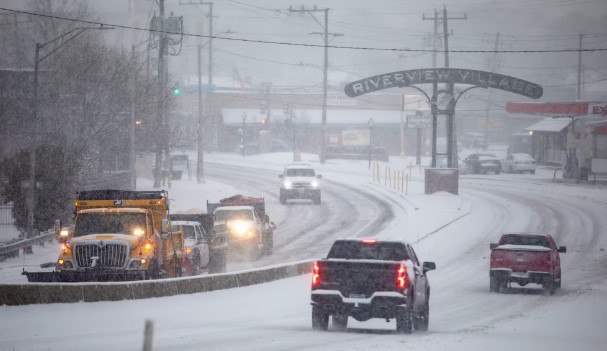 Advertencias por una fuerte tormenta invernal en el noreste de EEUU
    
    <div class=