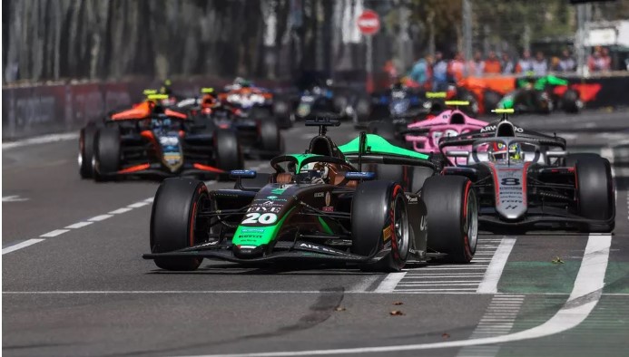 Joshua Durksen logró podio complicada pista de Qatar
    
    <div class=
