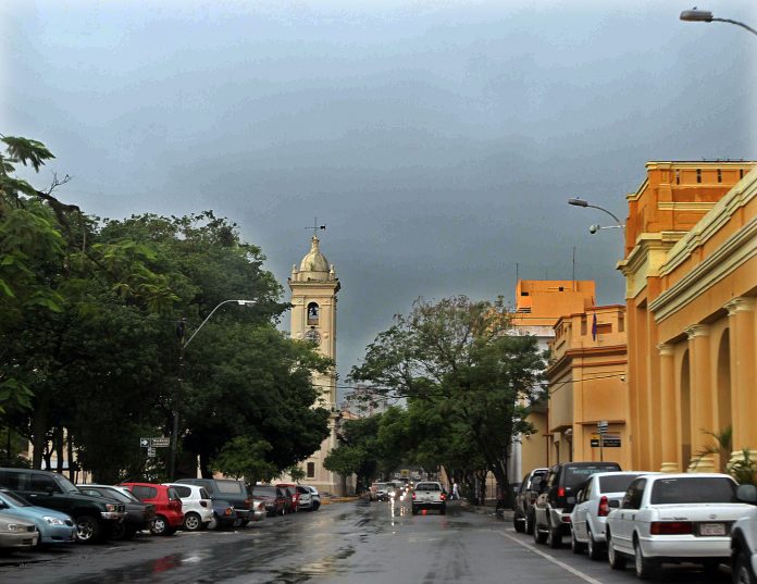 Anuncian lluvias, tormentas eléctricas y descenso de temperatura
    
    <div class=