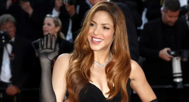 Junta Municipal de Asunción nombra a Shakira visitante ilustre
    
    <div class=