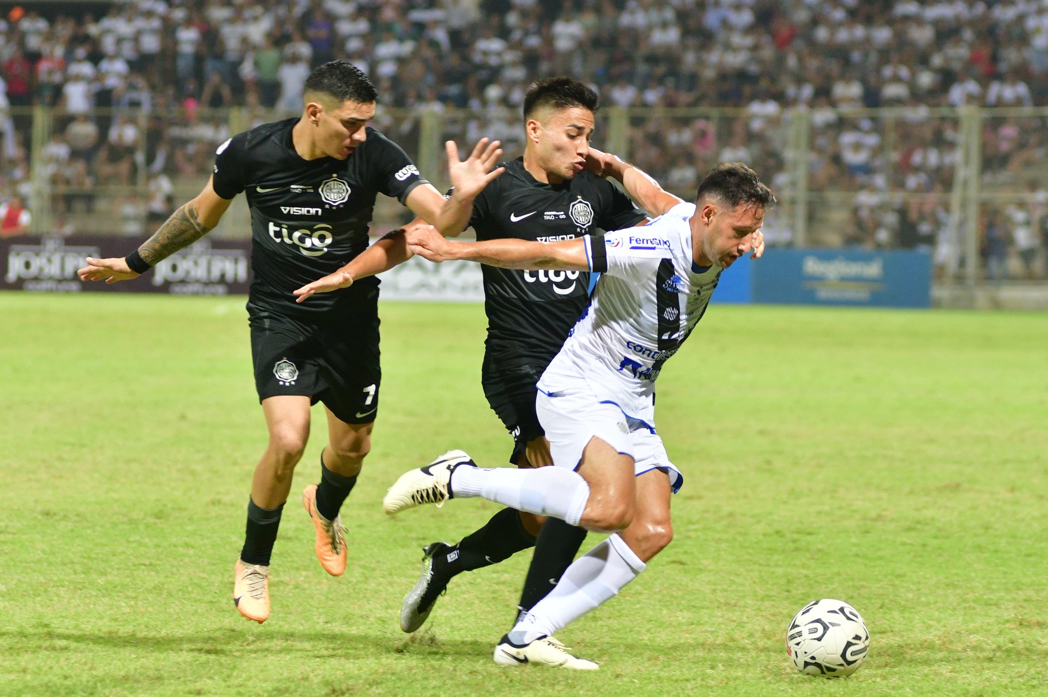 Ameliano recibe a Olimpia en Villeta
    
    <div class=