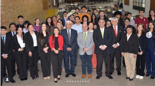 Simulacro de Juicio Oral y Público en Guaraní en Facultad de Derecho UNA
    
    <div class=