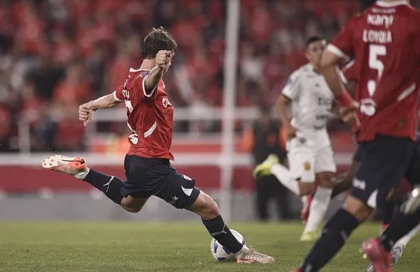 Guaraní cae en por la mínima ante Independiente por la Sudamericana
    
    <div class=