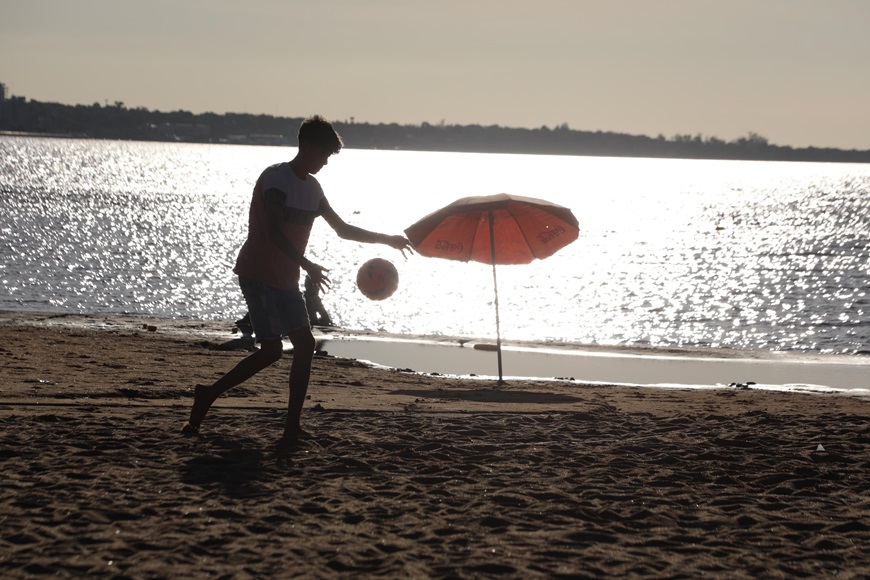 Protegé tu salud en playas y balnearios
    
    <div class=