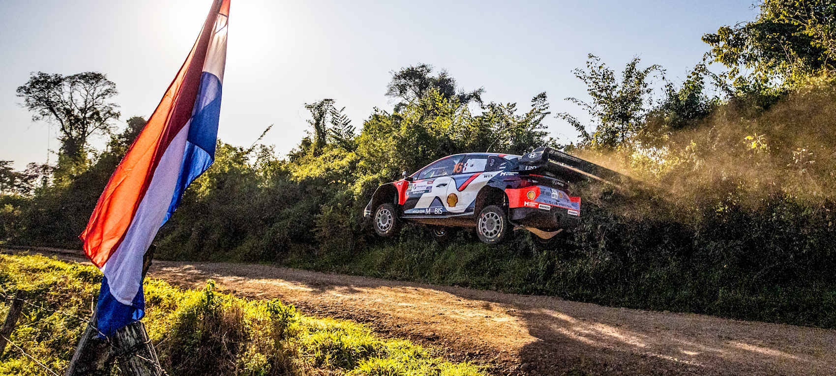 Pilotos destacan duras condiciones del Rally del Paraguay al terminar cuatro primeros tramos
    
    <div class=