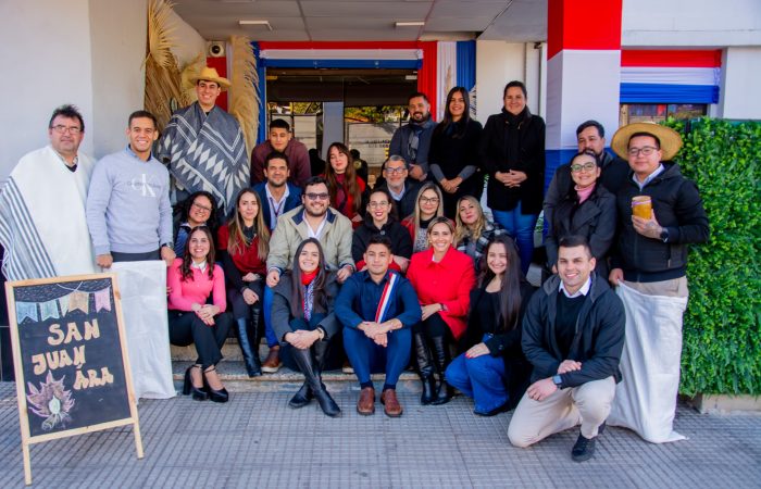 San Juan Ára en el Ministerio de Justicia: celebración que dice sí a la tradición
    
    <div class=