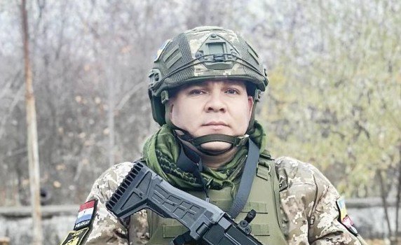 Paraguayo sentenciado a 24 años de cárcel por actividades mercenarias en Rusia
    
    <div class=